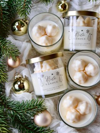 Máme tady další novinku zimní kolekce❄️🍊🎄 tato sójová svíčka voní po pomerančích, hřebíčku a skořici🎄 celá zimní kolekce...